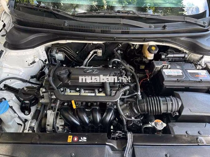 Hyundai Accent 2022 ATH Trắng