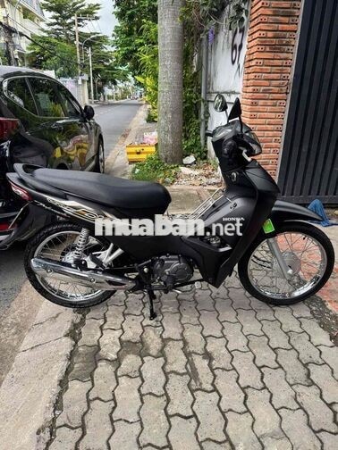 Honda Wave A 110 2023 Đen 12000 km Zin
