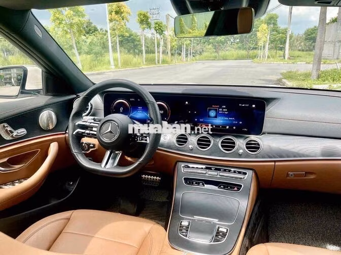 Mercedes-Benz E300 V1 2022 Trắng 43k km