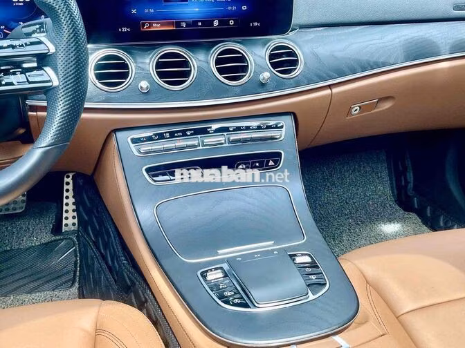 Mercedes-Benz E300 V1 2022 Trắng 43k km