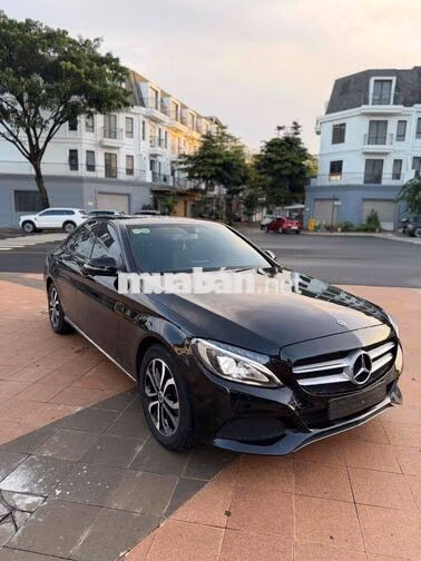 Mercedes-Benz C200 đời 2016