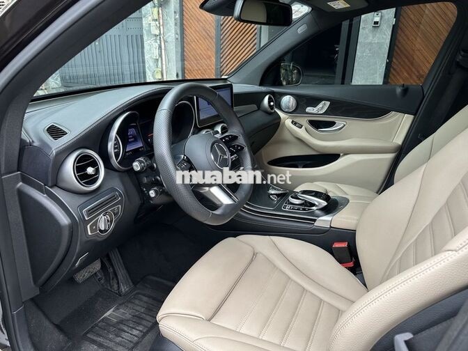 Mercedes-Benz GLC300AMG 2016 Nâu 5 chỗ