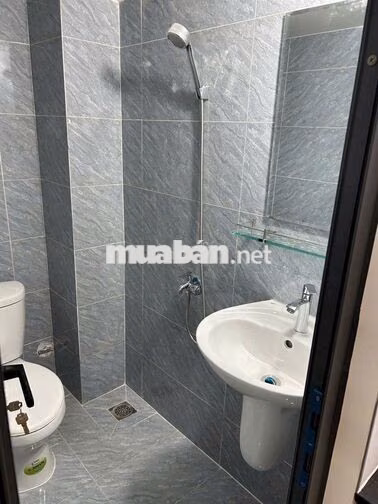 Phòng CHDV 842 Nguyễn Kiệm, kế bên BV175, ĐH CNghiep, ĐH Văn lang