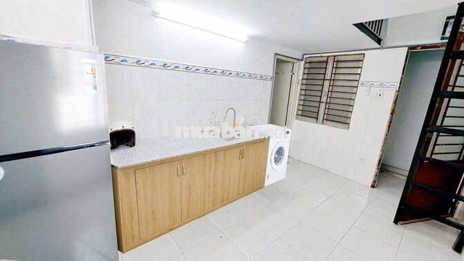 DUPLEX CỬA SỔ TRỜI GIÁ SIÊU RẺ CHỈ 3TR9 1P NGAY TRUNG TÂM QUẬN 7 