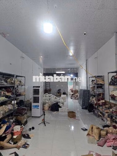CHO THUÊ NHÀ 4,5X30M ĐẸP Y NHƯ HÌNH, HẺM LÊ TRỌNG TẤN 