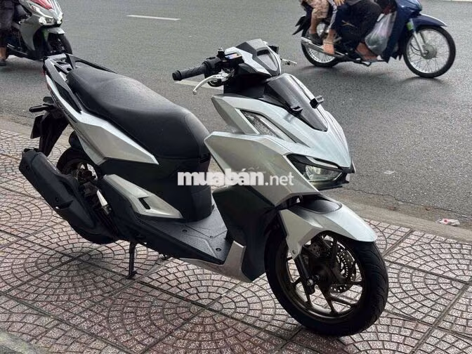 Honda Vario 160 ABS 2023 Bạc 17000 km