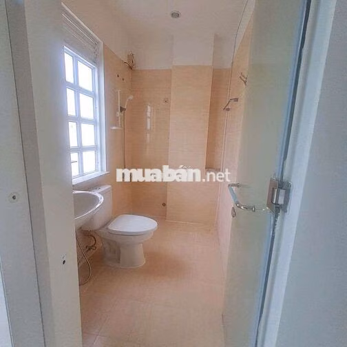 Cho Thuê Nhà 1 Trệt 3 Lầu 4x18m Mặt Tiền Đường Số Phường Tân Kiểng