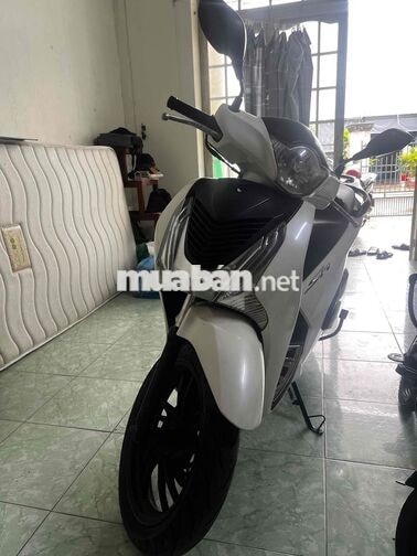 Honda SHVN 125 2014 Trắng 35.000km