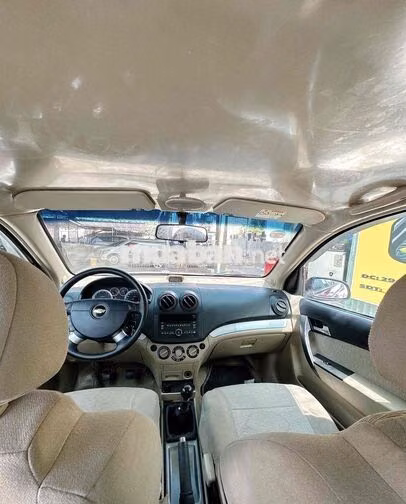 Chiếc Xe Tập Lái Chevrolet Aveo 2018 MT Đỏ