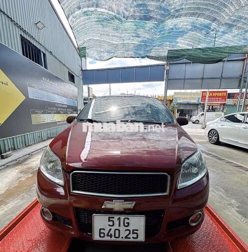 Chiếc Xe Tập Lái Chevrolet Aveo 2018 MT Đỏ