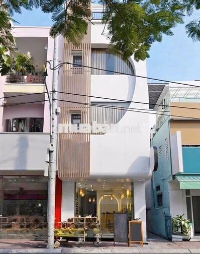 CHO THUÊ NHÀ Ở KINH DOANH 4 TẦNG 6 PHÒNG GẦN NGAY KHU PHỐ HÀN