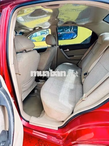 Chiếc Xe Tập Lái Chevrolet Aveo 2018 MT Đỏ