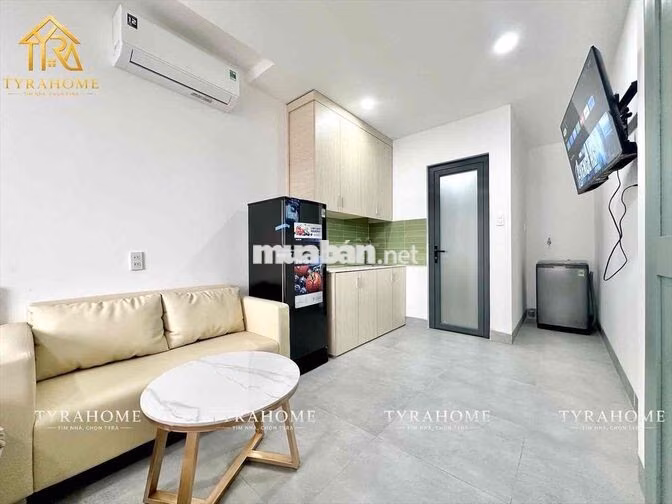 ✨KHAI TRƯƠNG CĂN HỘ MỚI HOÀNG HOA THÁM - BALCON - THANG MÁY - HẦM XE