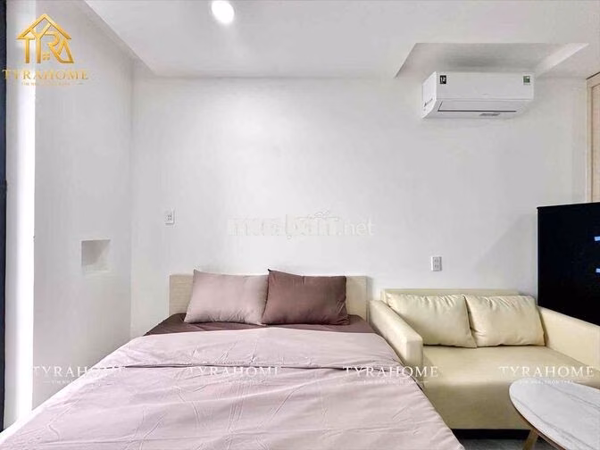 ✨KHAI TRƯƠNG CĂN HỘ MỚI HOÀNG HOA THÁM - BALCON - THANG MÁY - HẦM XE