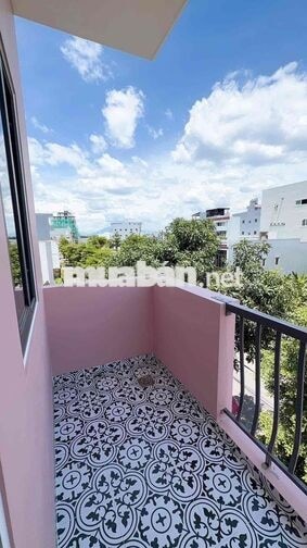 Cho thuê căn hộ khu FPT 1pn 60m2 giá 10 triệu