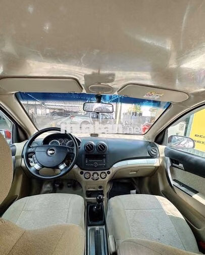 Chiếc Xe Tập Lái Chevrolet Aveo 2018 MT Đỏ