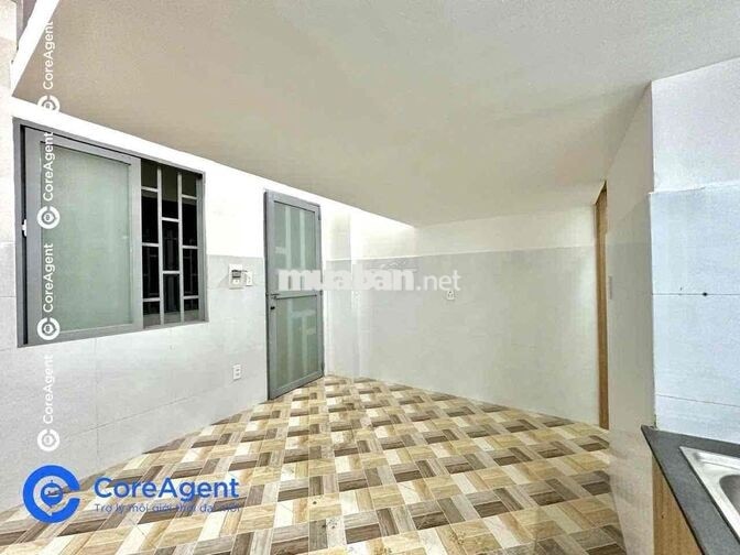 DUPLEX GÁC CAO SẴN MÁY LẠNH NGAY NGÃ 4 BỐN XÃ - ĐH VĂN HIẾN 10p đi xe