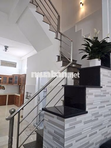 Nhà cho thuê hẻm 1/ Lương Thế Vinh 3.6 x15m trệt, 3 lầu 4PN, 3WC + ST