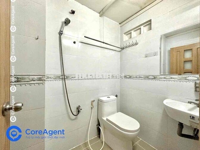 DUPLEX GÁC CAO SẴN MÁY LẠNH NGAY NGÃ 4 BỐN XÃ - ĐH VĂN HIẾN 10p đi xe
