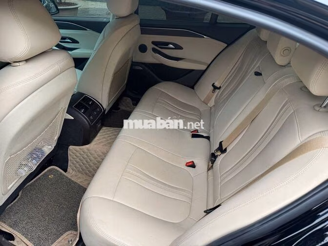 VINFAST LUX A 2.0 PREMIUM 2022 XE GIA ĐÌNH 1 CHỦ