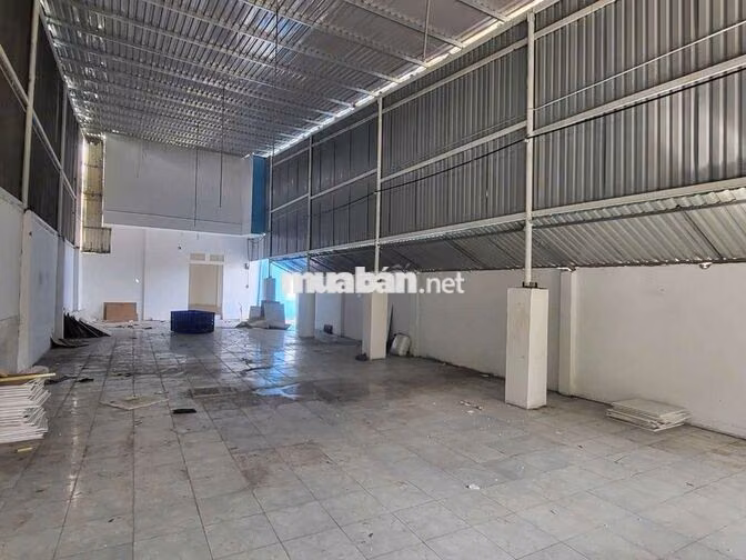 CHÍNH CHỦ CHO THUÊ NHÀ XƯỞNG 1350M2 ĐƯỜNG CON GIÁ TỐT