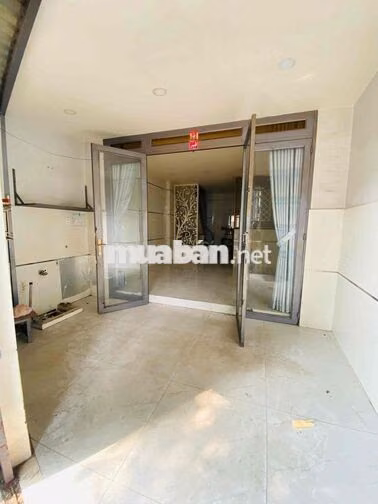 Khó Nghĩ Quá Anh Chị Lô Góc Hai Mặt Tiền 42m2 Thì Kinh Doanh Gì Đây