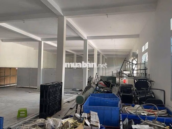CHÍNH CHỦ CHO THUÊ NHÀ XƯỞNG 1350M2 ĐƯỜNG CON GIÁ TỐT