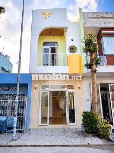 BÁN NHÀ 1 TRỆT 1 LẦU NGANG BỆNH VỆN NHI ĐỒNG