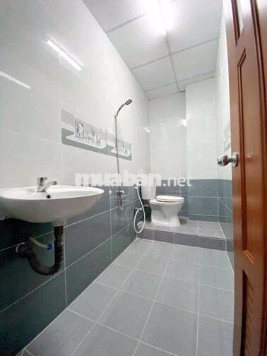 STUDIO BAN CÔNG 30M² PHẠM THẾ HIỂN Q8 – FULL NỘI THẤT – GIÁ 4,5 TRIỆU