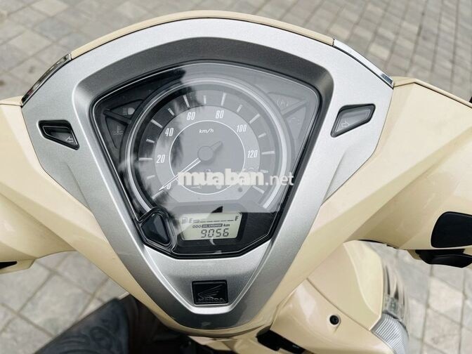 Honda Lead 125 2022 Vàng kem Zin