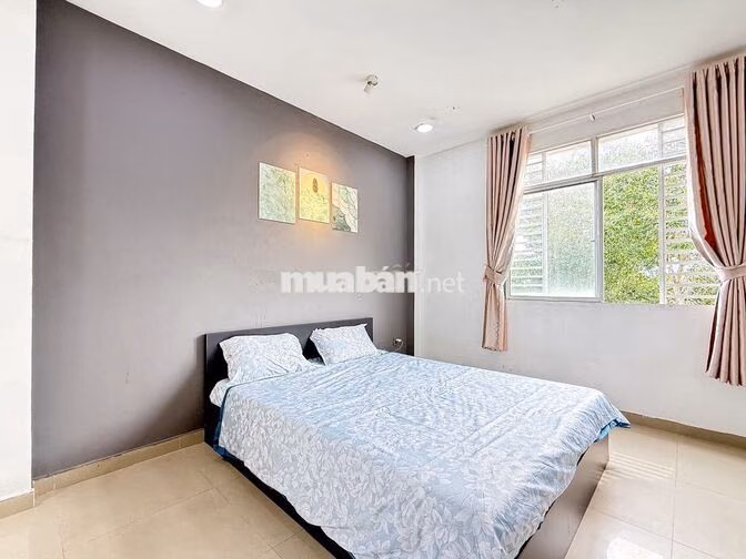 Căn Hộ Dịch Vụ Sân Vườn 1000m2