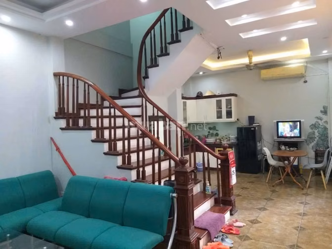 Cho thuê nhà 7PN 5WC ngõ 7 Phan Kế Bính – Ba Đình, chỉ 18 triệu 