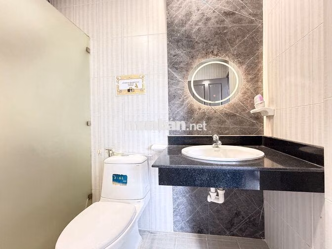 Căn Hộ Dịch Vụ Sân Vườn 1000m2