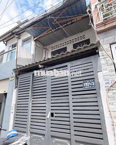 Nhà hẻm Cách nguyễn ánh thủ 50m sổ hồng riêng 