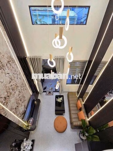 Cho thu.ê nhà 2 tầng kiệt Xe Máy Lê Đình Lý
