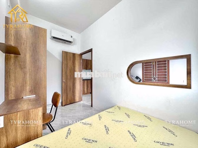 CĂN HỘ BALCON GẦN CƠ SỞ 3 VĂN LANG - MÁY GIẶT RIÊNG - THANG MÁY