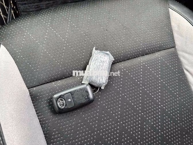 Toyota Veloz Tốp 2023 Trắng Tự động 5 vạn km