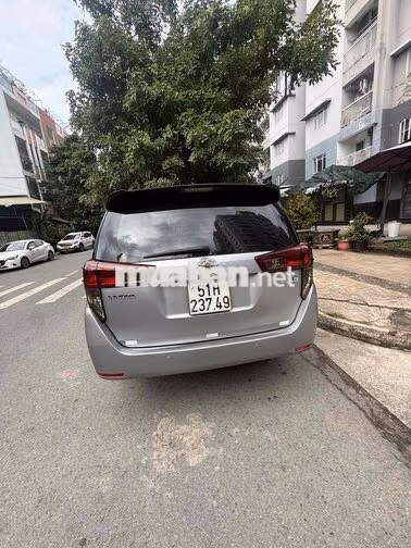 Toyota Innova 2019 Số sàn 80000 km Bạc