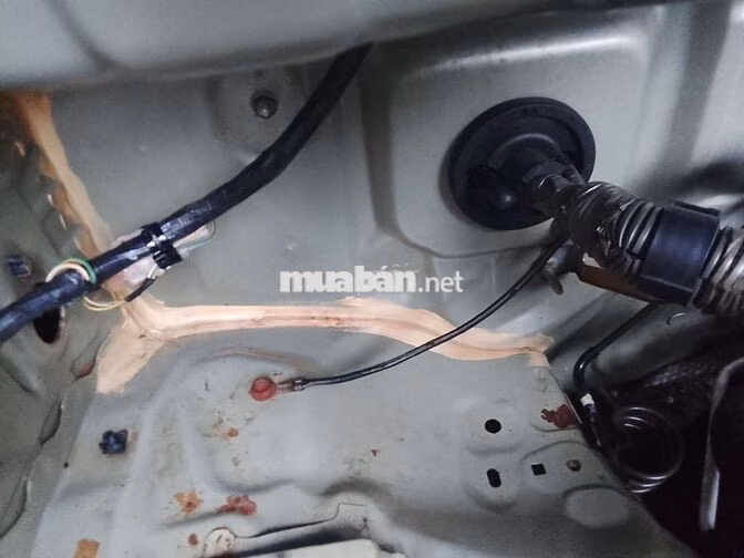 Toyota Innova Xe gia đình màu Bạc