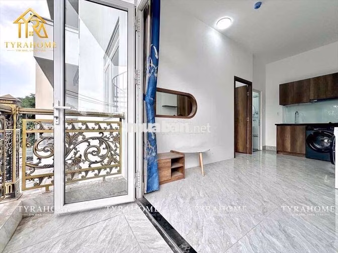 CĂN HỘ BALCON GẦN CƠ SỞ 3 VĂN LANG - MÁY GIẶT RIÊNG - THANG MÁY
