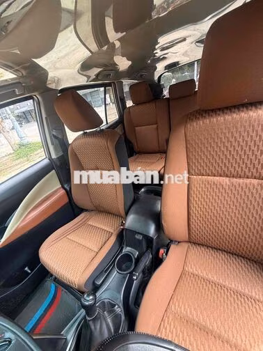 Toyota Innova 2019 Số sàn 80000 km Bạc