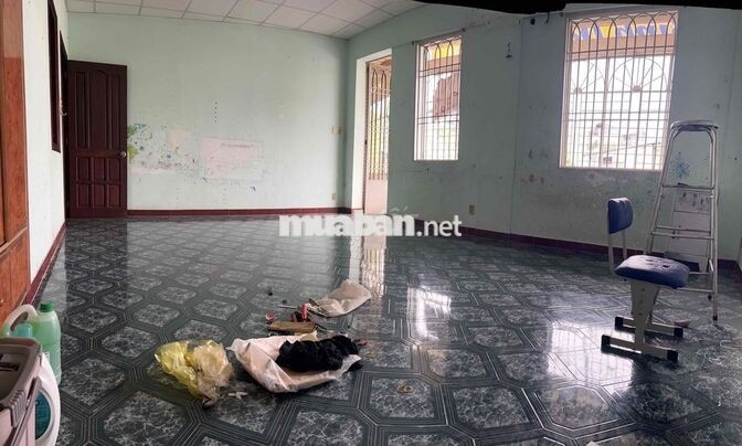 PHÒNG CÓ BAN CÔNG ~ 50m2, THOÁNG MÁT, RỘNG RÃI Q6 - Q11