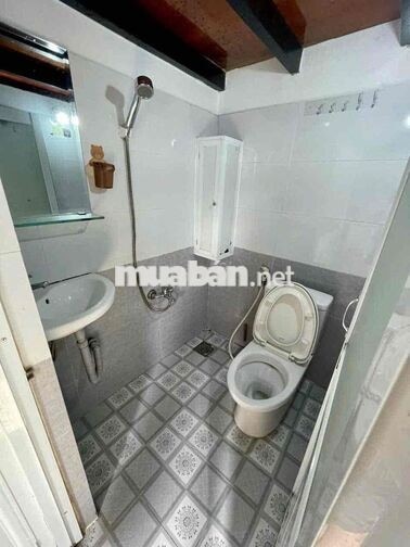 CĂN DUPLEX- CỬA SỔ TRỜI- GIÁ HẠT DẺ