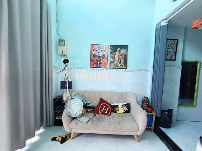Lạc Long Quân. Tân Bình (1pn, 1wc). Dtsd 72m2