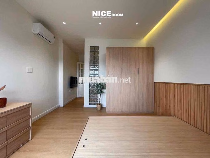 CHO THUÊ CĂN HỘ CAO CẤP 1 PHÒNG NGỦ TÁCH BẾP BAN CÔNG - NGAY TRUNG TÂM