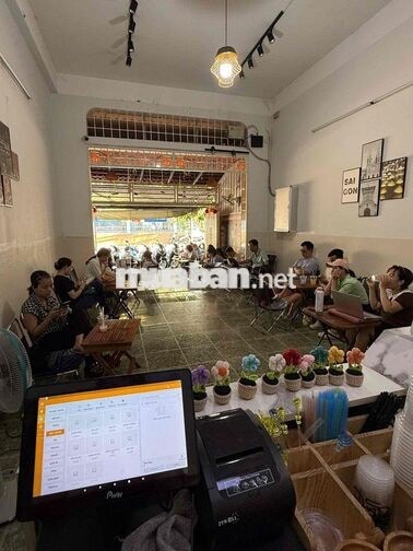 TUYỂN NHÂN VIÊN BÁN Cà Phê