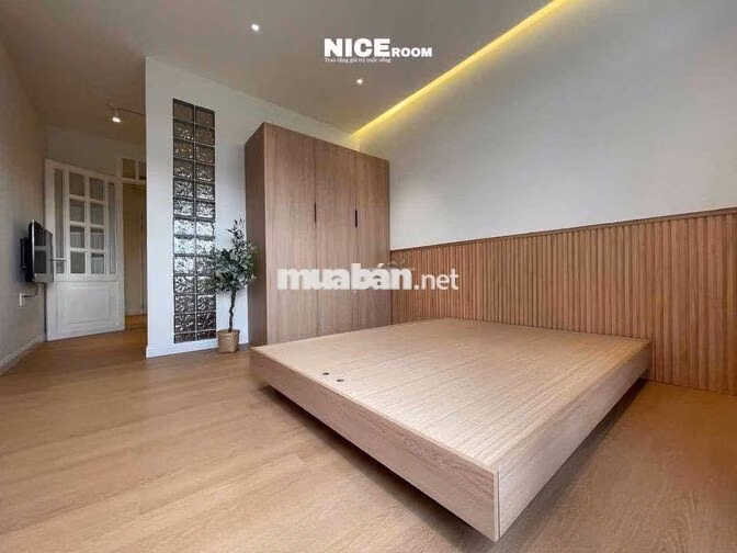 CHO THUÊ CĂN HỘ CAO CẤP 1 PHÒNG NGỦ TÁCH BẾP BAN CÔNG - NGAY TRUNG TÂM