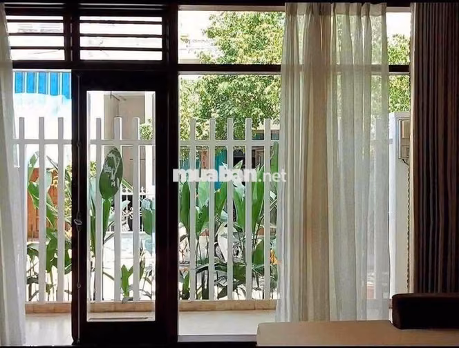 CHO THUÊ NHÀ 2,5 TẦNG ĐẸP 4PN KHU HỒ XUÂN HƯƠNG