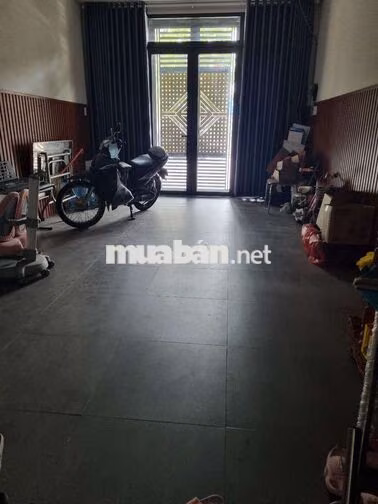 Phòng trống cho sinh viên, nvvp trong nhà 3 tầng, gần Phạm Văn Đồng