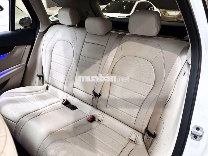 Mercedes GLC 200 4Matic 2022 Trắng 46.000km